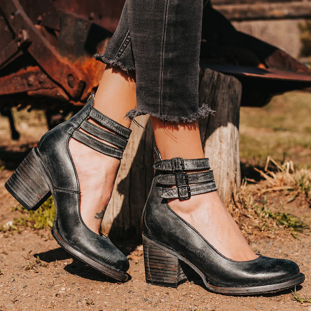 Timeless Vintage Leather Pumps