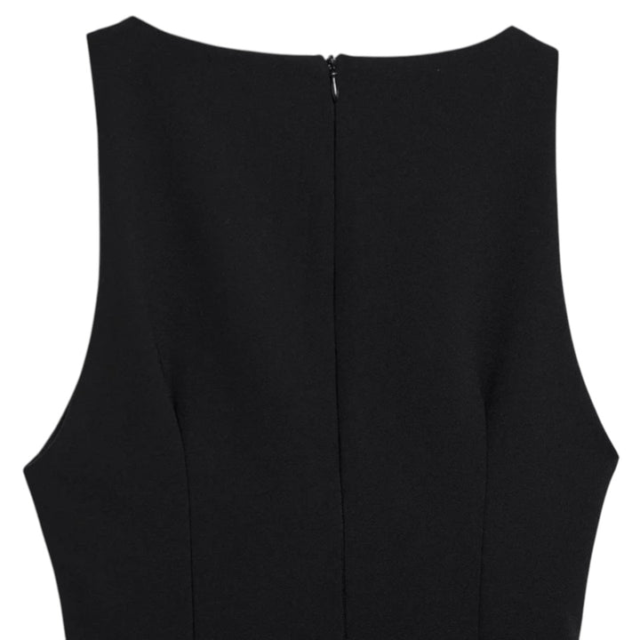 Élise | Robe Noire Sans Manches avec Détail Plumes