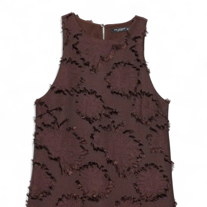 Roxane | Robe trapèze chocolat à fleurs en relief