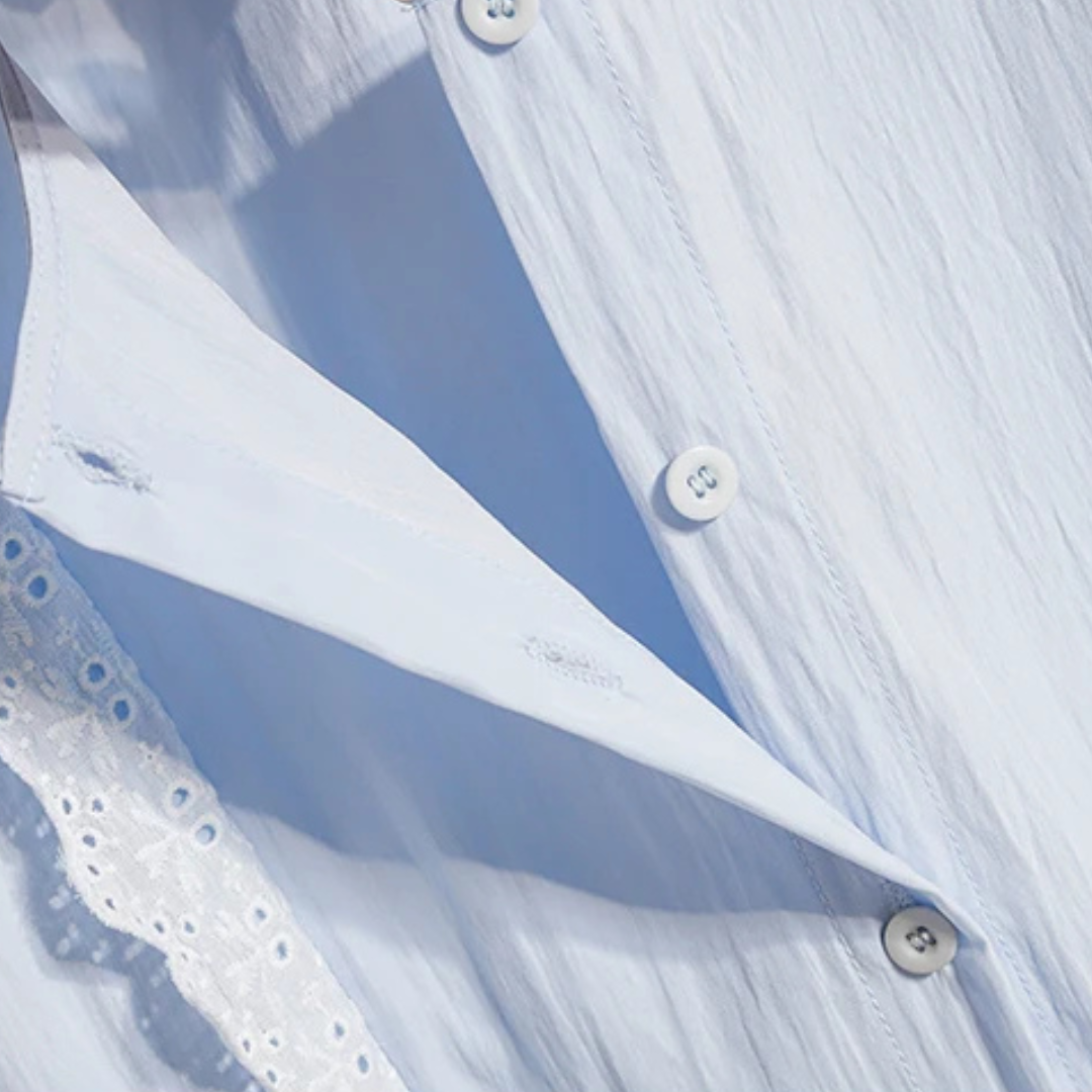 Amelia | Chemisier à manches bouffantes boutonnées avec broderie en dentelle