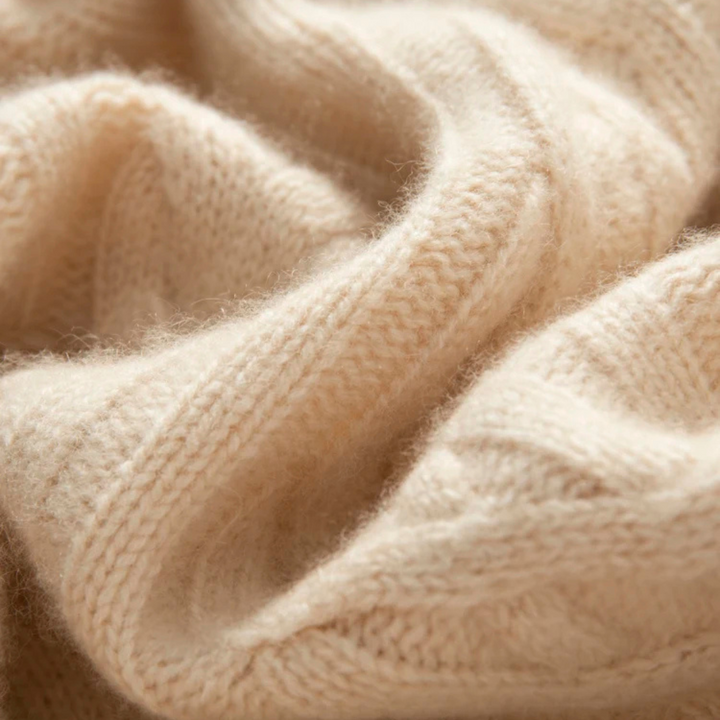 Apolline | Pull torsadé à col rond en maille duveteuse