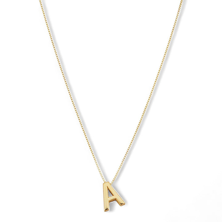 Collier initial en forme de lettre d'amour