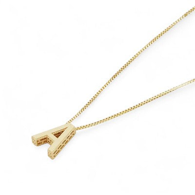 Collier initial en forme de lettre d'amour