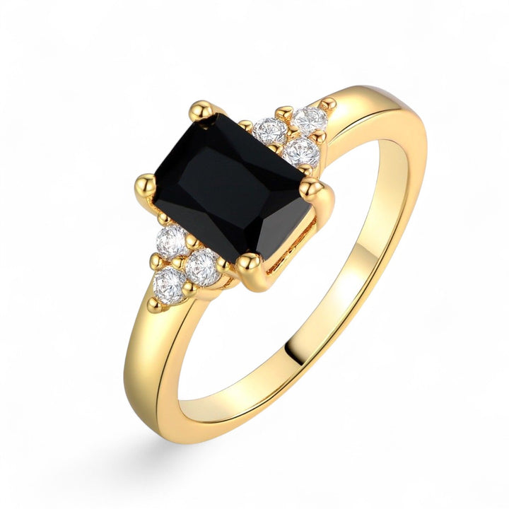 Bague en spinelle noir baguette