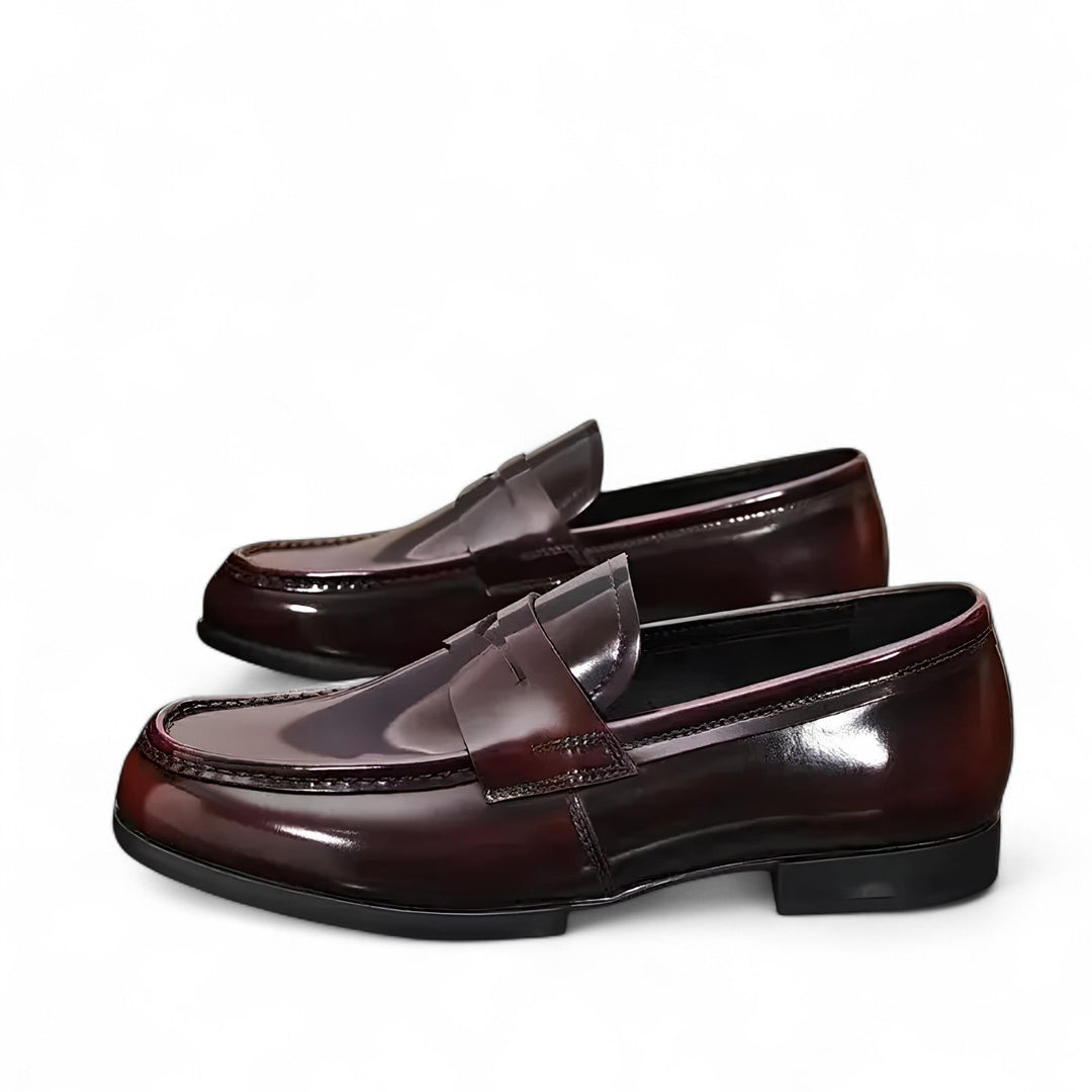 Owen | Mocassins en cuir poli à enfiler