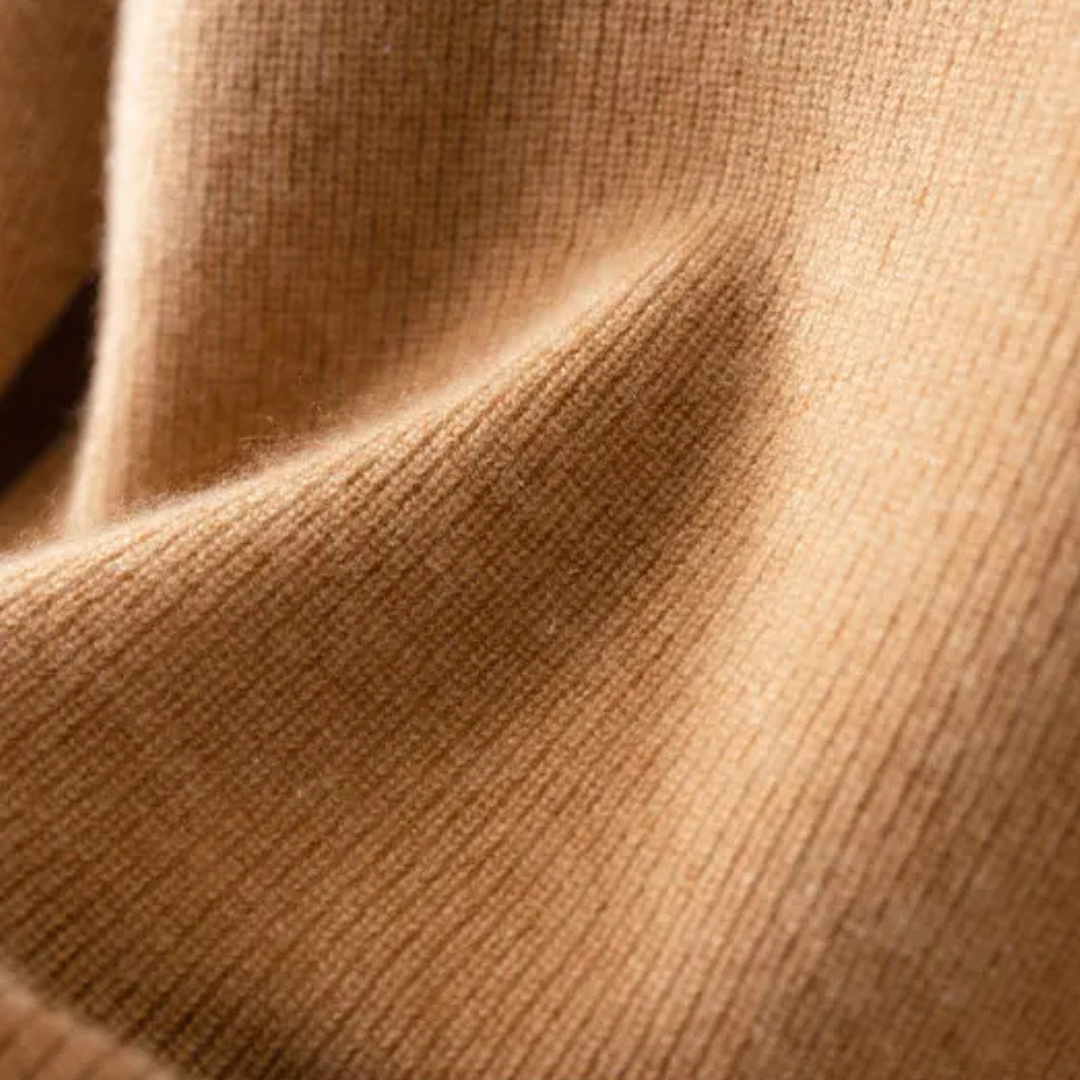 Clara | Pull col roulé doux côtelé