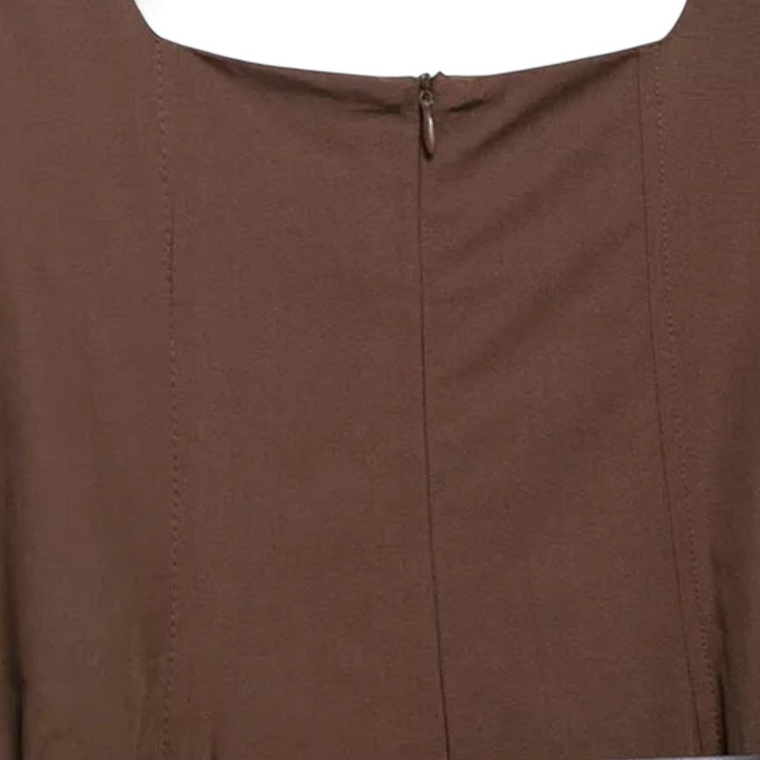 Amélie | Robe Évasée Sans Manches avec Ceinture Structurante