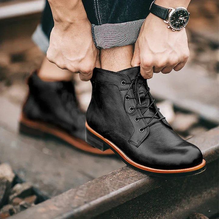 Hunter™ | Men's Vintage Boots