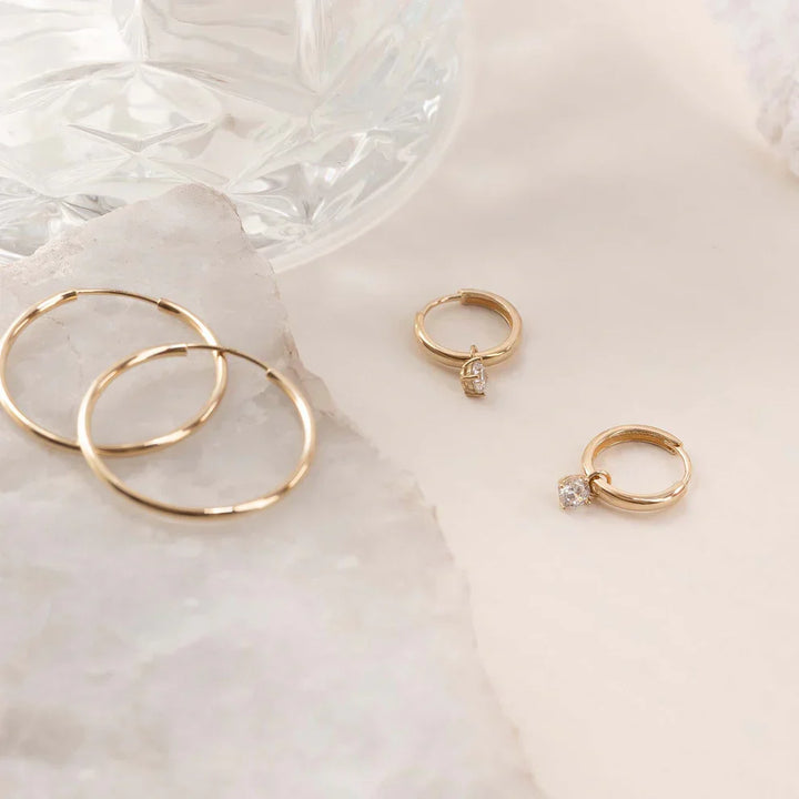 Boucles d'oreilles créoles en pierre Larmes de Lune