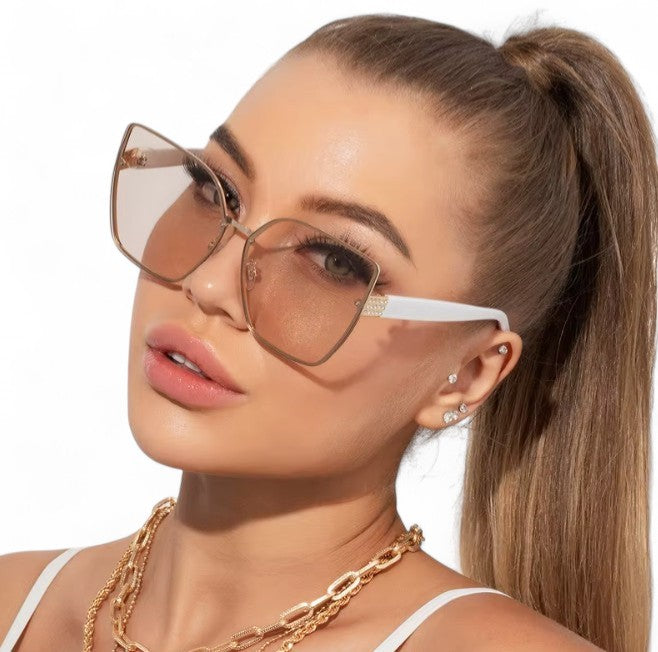 Léna | Lunettes papillon à monture élégante