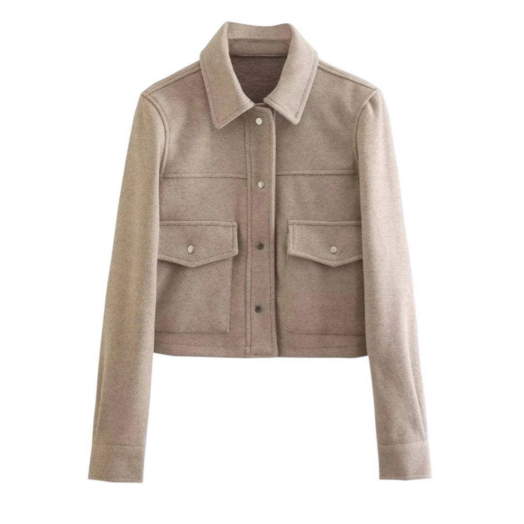 Maëlys | Veste Croppée à Poches Boutonnées