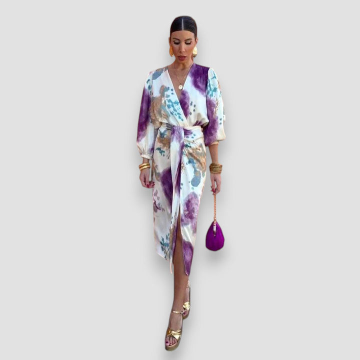 Larissa | Stylish V-Neckline Dress