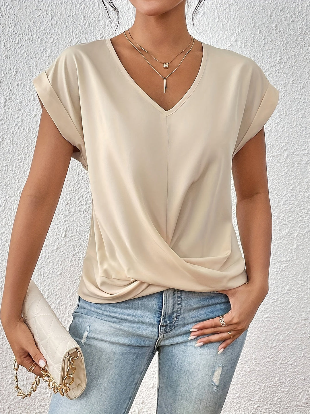 Cleo™ | Casual T-shirt with Sweetheart Neckline