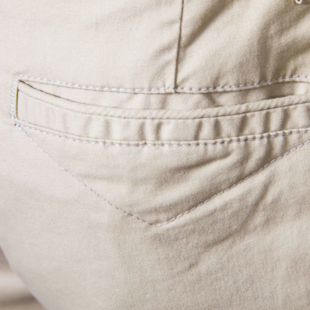 Troy | Short en Smart à Taille Élastique et Détail de Bouton