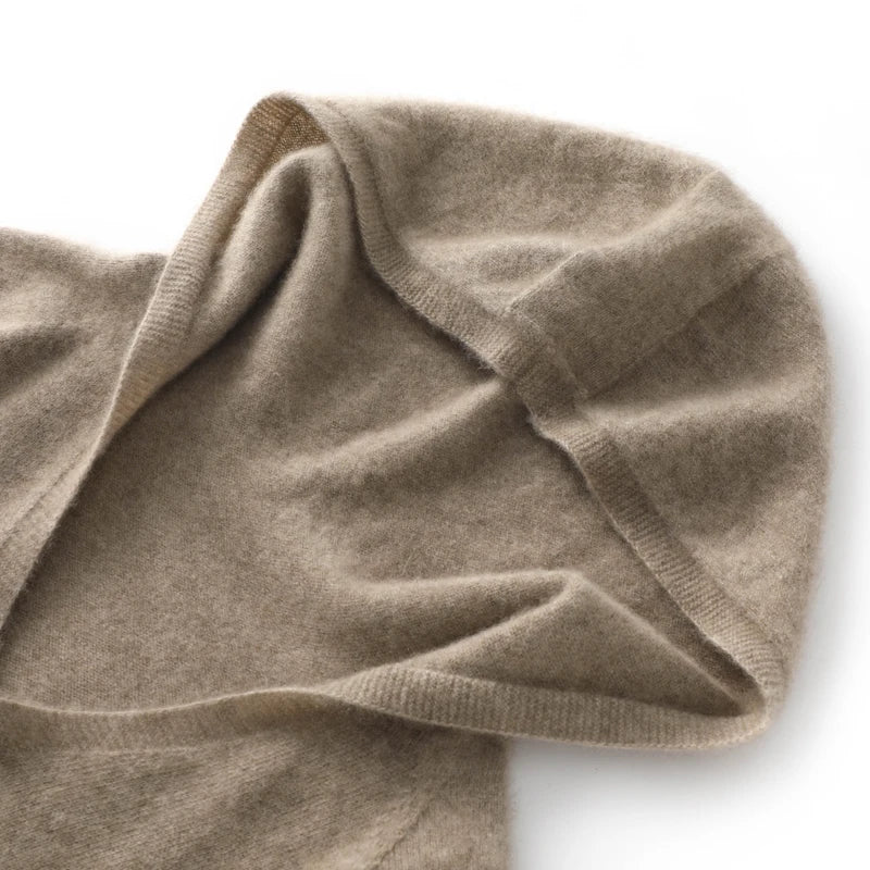 Ariane | Pull à capuche col V en maille douce