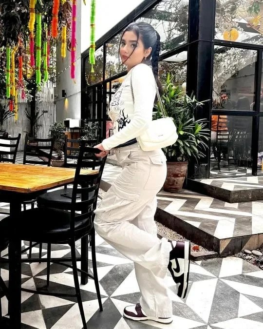 Frankie™ Adjustable Straight-Leg Cargo Pants